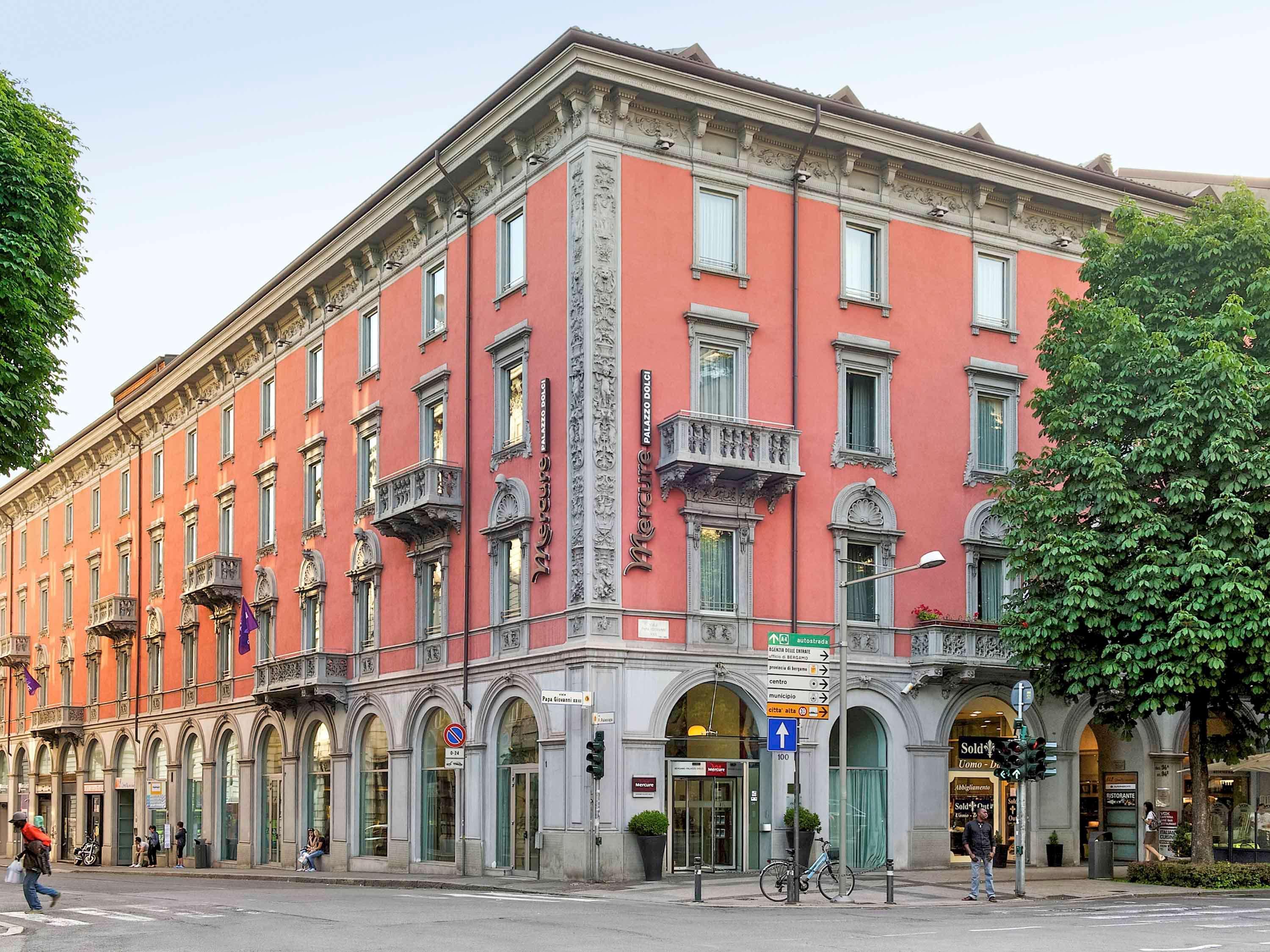 Mercure Bergamo Centro Palazzo Dolci Exterior photo